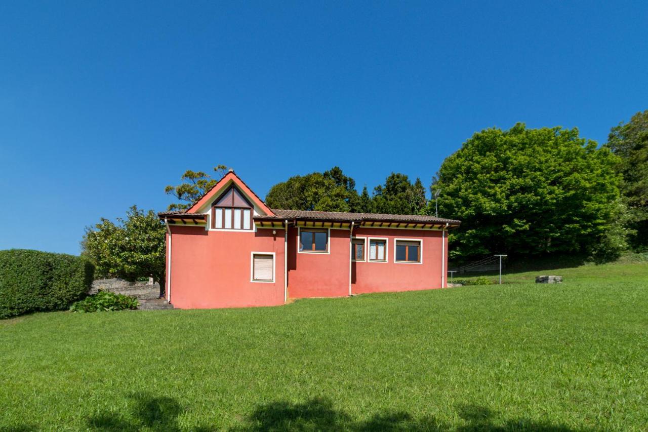 Casa Con Jardin Privado Orena Villa Exterior photo